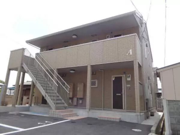 ルナ ラパン A棟の外観写真