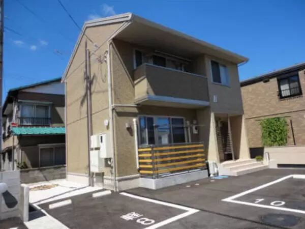 ルナ ラパン B棟の外観写真