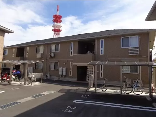 レーベン ヒルズ C棟の外観写真