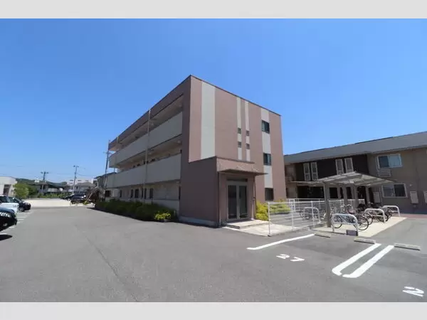 モンプリミエ ルラシオンの外観写真