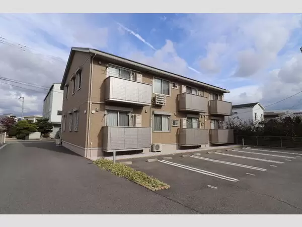 サニープレイス A棟の外観写真