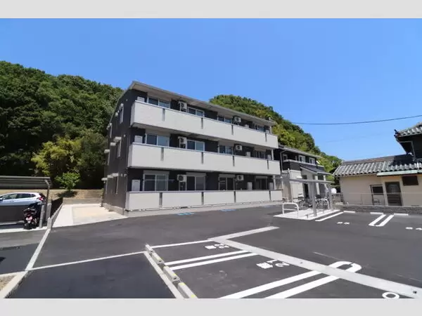 アイリスの外観写真