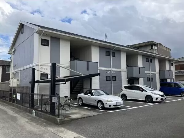 セジュール長尾の外観写真