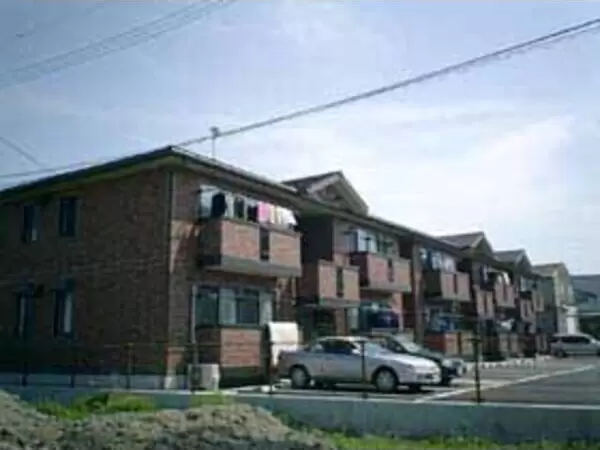 Stream Village B棟の外観写真