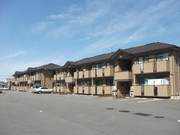 セジュール マホロ A棟の外観写真