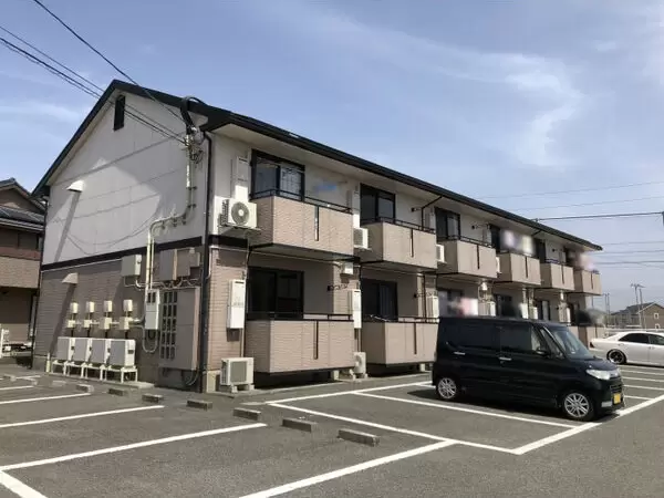 ドミール古川 A棟の外観写真